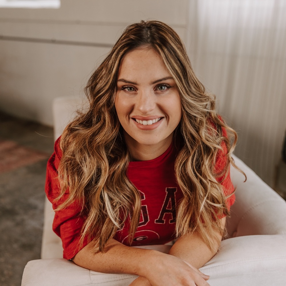 Meet your Posher, Cierra